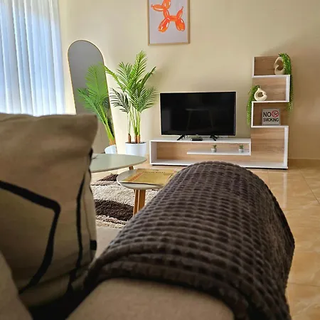Living - Cozy Apartment Shkoder